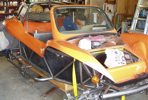 manxter chassis right side with body test fitting2.jpg