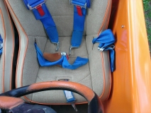 seat width left side