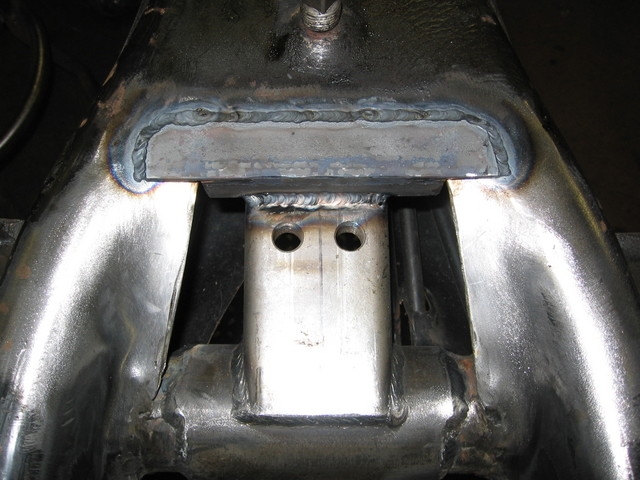 rear center adjuster support